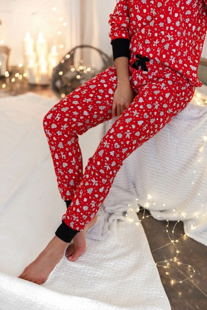 Пижама женская новогодняя лонгслив и брюки SAETTA  Sensis