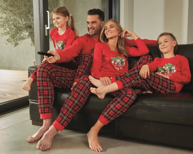 Пижама мужская лонгслив со штанами 115 FAMILY TIME Cornette