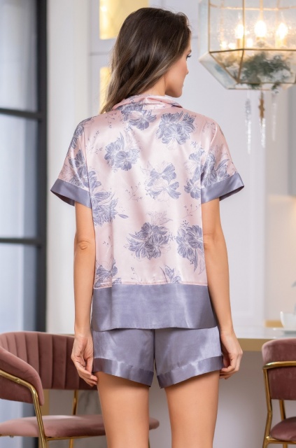Пижама домашняя женская рубашка с шортами атласная ALBINA 7164 Mia-Amore